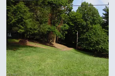 987 Hocking Road, Little Hocking, OH 45742 - Photo 6