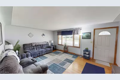 653 N Bon Air Avenue, Youngstown, OH 44509 - Photo 6