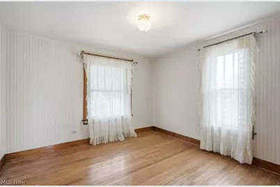 407 Illinois Avenue, Lorain, OH 44052 - Photo 26