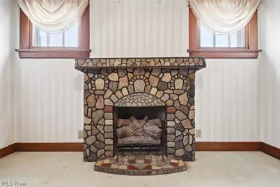 407 Illinois Avenue, Lorain, OH 44052 - Photo 6