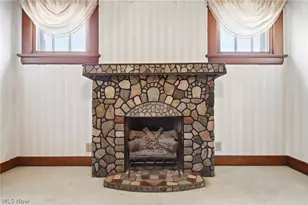 407 Illinois Ave, Lorain, OH 44052 - Photo 6