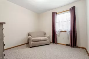 912 S Azalea Blvd, Barberton, OH 44203 - Photo 16