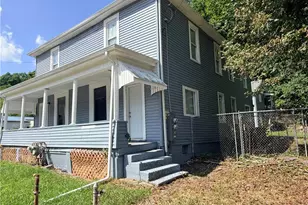 1235 Sinclair Ave, Steubenville, OH 43952 - Photo 4