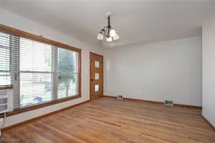 12811 Triskett Rd, Loveland, OH 44111 - Photo 4