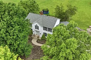1851 Wilbur Rd, Medina, OH 44256 - Photo 2
