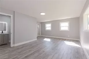 13726 Leroy Ave, Loveland, OH 44135 - Photo 22