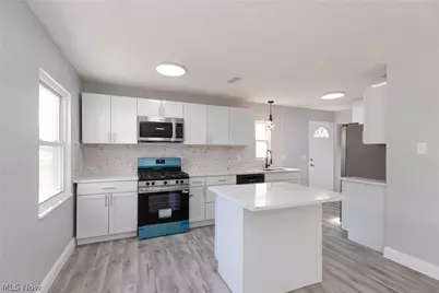 13726 Leroy Avenue, Loveland, OH 44135 - Photo 12