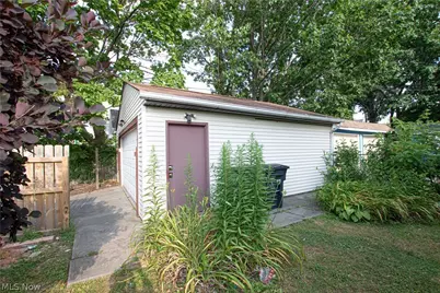 2773 E 117th Street, Loveland, OH 44120 - Photo 8