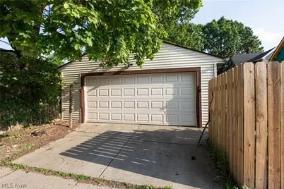 2773 E 117th Street, Loveland, OH 44120 - Photo 10