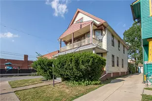 2773 E 117th St, Loveland, OH 44120 - Photo 2