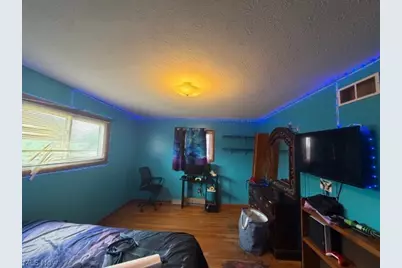 1215 33rd Street NE, Canton, OH 44714 - Photo 10