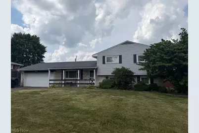 1215 33rd Street NE, Canton, OH 44714 - Photo 1