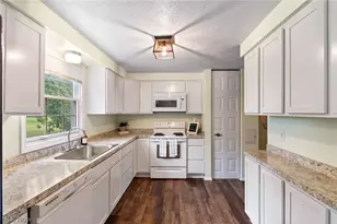 1856 Carver Ln, Hudson, OH 44236 - Photo 8