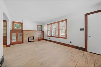 928 Hammel Street, Akron, OH 44306 - Photo 6