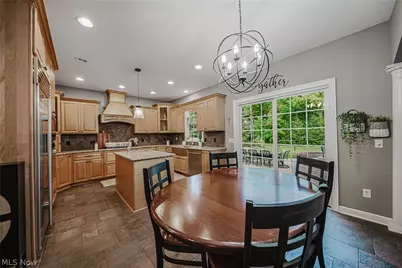 985 W Martin Avenue, Amherst, OH 44001 - Photo 14
