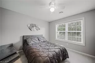 985 W Martin Ave, Amherst, OH 44001 - Photo 24