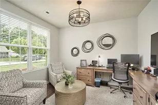527 Arbor Ln, Copley, OH 44321 - Photo 10