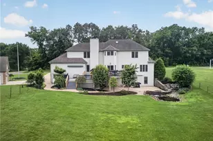 1343 Vermillion Dr, Barberton, OH 44203 - Photo 10