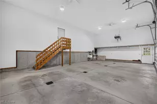 1343 Vermillion Dr, Barberton, OH 44203 - Photo 48