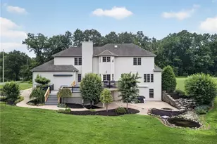 1343 Vermillion Dr, Barberton, OH 44203 - Photo 6