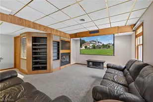 1343 Vermillion Dr, Barberton, OH 44203 - Photo 44