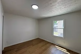 1281 S Hawkins Ave, Akron, OH 44320 - Photo 16