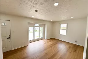 1281 S Hawkins Ave, Akron, OH 44320 - Photo 2