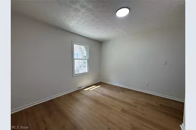 1281 S Hawkins Avenue, Akron, OH 44320 - Photo 18