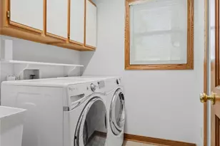 5905 Shetland Cir NE, Canton, OH 44721 - Photo 24