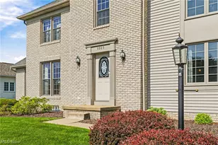5905 Shetland Cir NE, Canton, OH 44721 - Photo 6