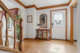 5905 Shetland Cir NE, Canton, OH 44721 - Photo 8