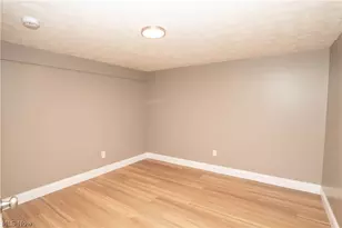 2888 St Albans Cir NW, North Canton, OH 44720 - Photo 40