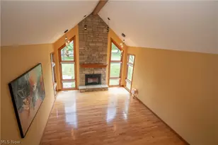 8521 Gentry St NW, Massillon, OH 44646 - Photo 10