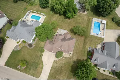 8521 Gentry Street NW, Massillon, OH 44646 - Photo 44