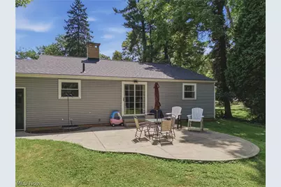 1693 Meadowlane Drive SE, Canton, OH 44709 - Photo 6