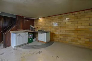 415 30th St NW, Canton, OH 44709 - Photo 20