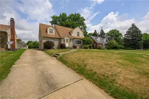 415 30th St NW, Canton, OH 44709 - Photo 1