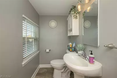 415 30th Street NW, Canton, OH 44709 - Photo 8