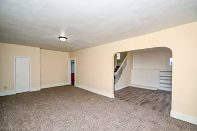 607 Broad Avenue NW, Canton, OH 44708 - Photo 12