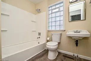607 Broad Ave NW, Canton, OH 44708 - Photo 4