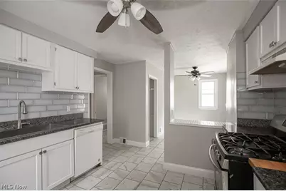 3635 W 46th Street #1, Loveland, OH 44102 - Photo 4