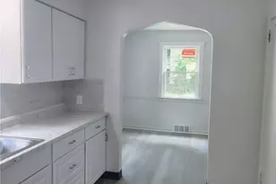 7205 Claybourne, Youngstown, OH 44512 - Photo 2