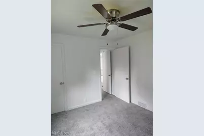 7205 Claybourne, Youngstown, OH 44512 - Photo 18