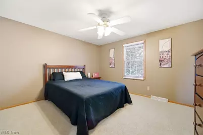 6915 Harbor Drive NW, Canton, OH 44718 - Photo 38
