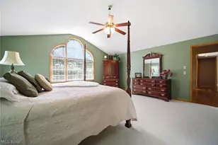6915 Harbor Dr NW, Canton, OH 44718 - Photo 30