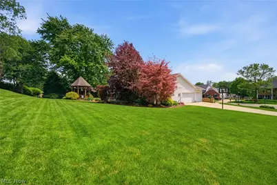 6915 Harbor Drive NW, Canton, OH 44718 - Photo 6