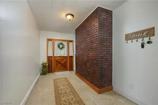 6091 Mills Dr SE, Uhrichsville, OH 44683 - Photo 30