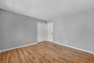 17914 Chagrin Blvd, Huber Heights, OH 44122 - Photo 30