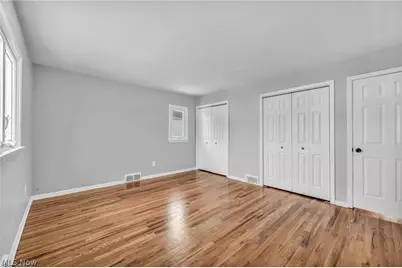17914 Chagrin Boulevard, Huber Heights, OH 44122 - Photo 32