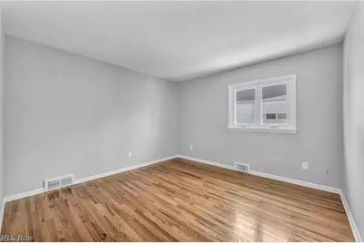 17914 Chagrin Boulevard, Huber Heights, OH 44122 - Photo 28